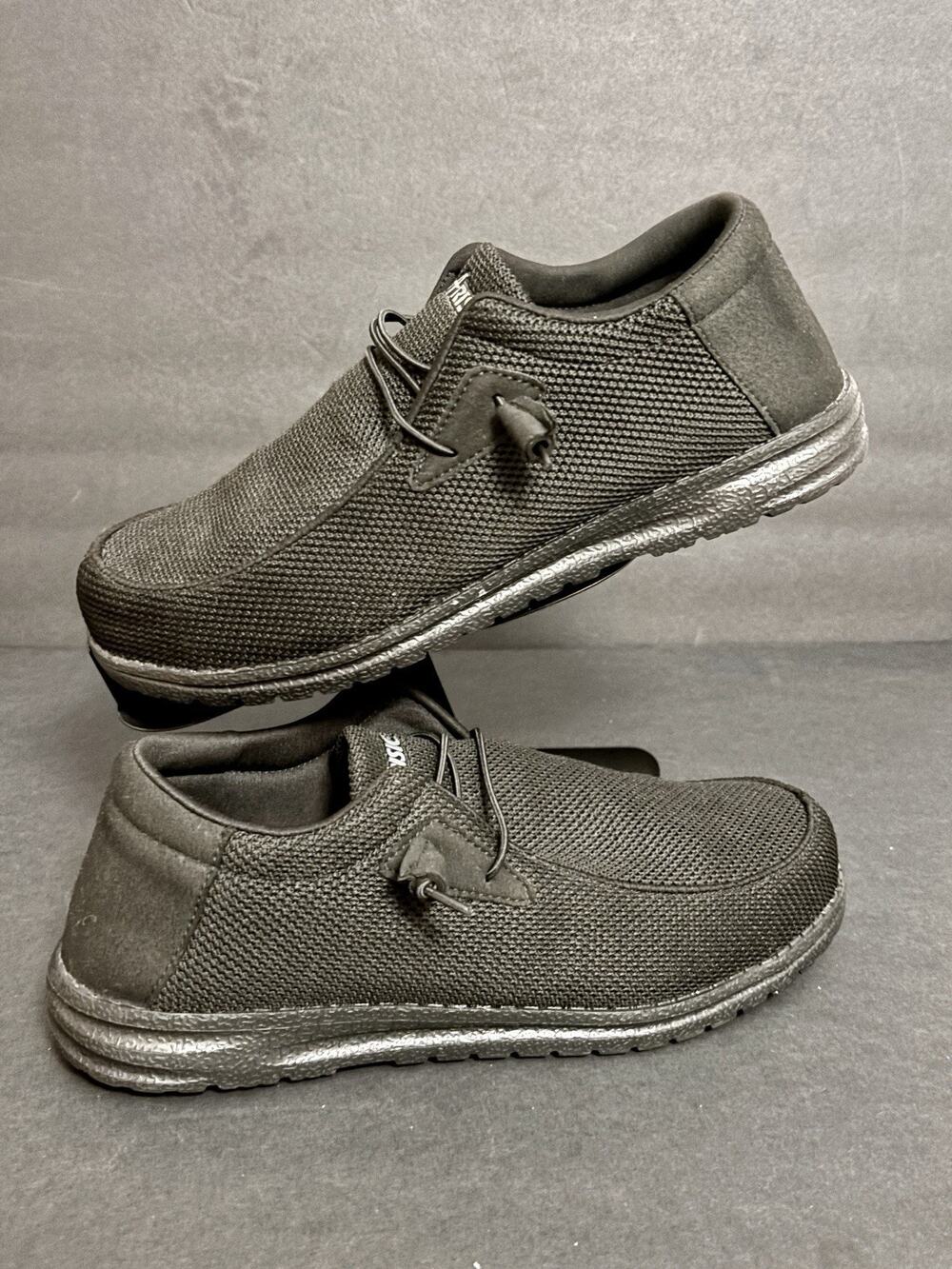 ARISIC branded safety work shoes W/steel Cap Toe - Black. Mens 9 Women’s 10.5